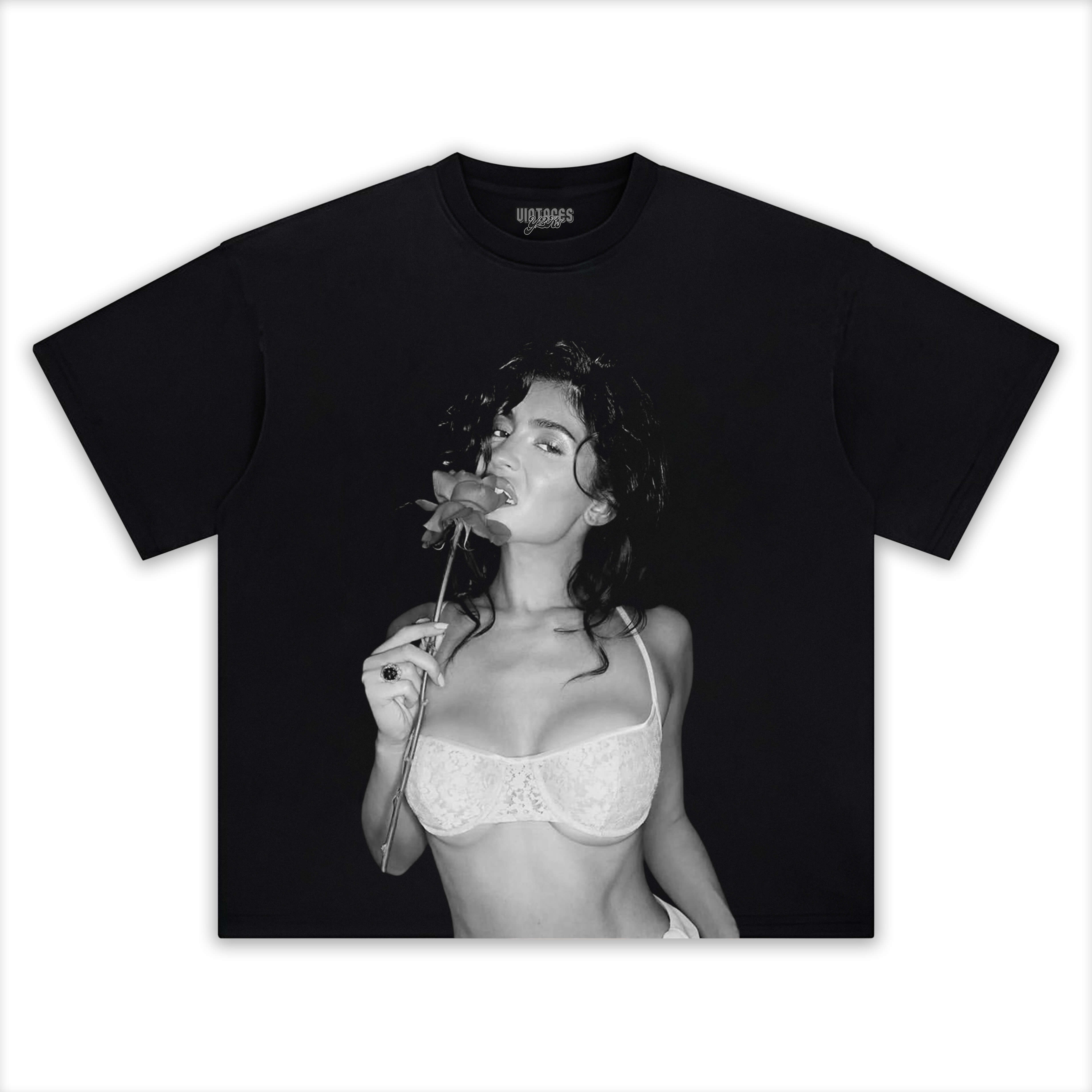 KYLIE JENNER YK TEE - Y2K VINTAGES